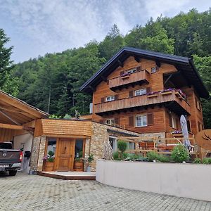 Chalet Claudia Bed & Breakfast Bartholomaeberg Exterior photo