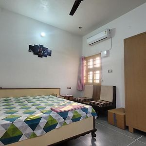 2Nd Floor Bedroom Homestay Jalandhar Exterior photo