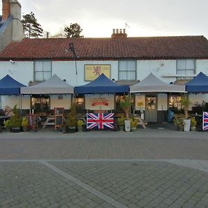 Red Lion Hotel Swaffham Exterior photo