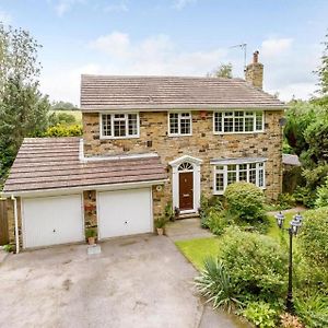 Stunning 4-Bed House In Wetherby Near York Villa Exterior photo