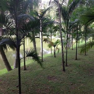 Linda Chacara Em Ibiuna Com Lago E Piscina Villa Exterior photo