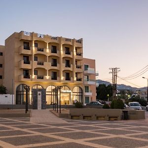 Atlantis Hotel Karpathos Town  Exterior photo