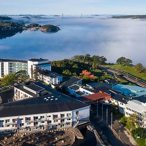 Bohusgarden Hotell & Konferens Uddevalla Exterior photo