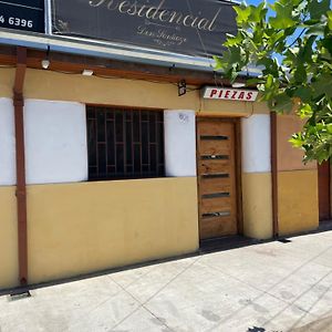 Residencial Don Santiago Bed & Breakfast Talca  Exterior photo