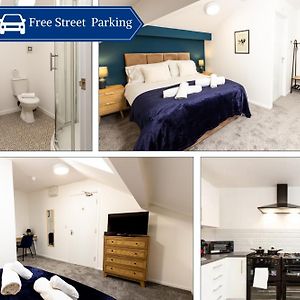 Suite 6 - Double Room In The Heart Of Oldham Exterior photo