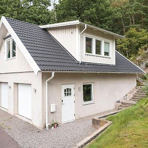 A Lovely Bright Apartment With It'S Own Entrance Kungsbacka Exterior photo