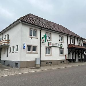 Monteurunterkunft Oberhausen-Rheinhausen Hotel Exterior photo