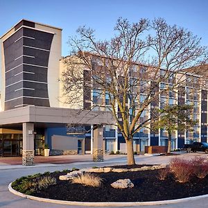 Holiday Inn Burlington Hotel & Conference Centre, An Ihg Hotel Exterior photo