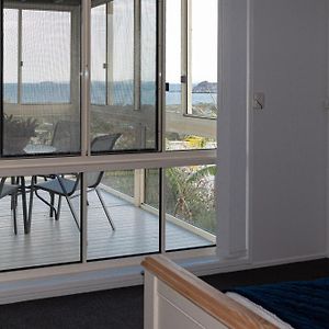 Bella Vista - Spectacular Ocean Views & Continental Breakfast Apartment Yeppoon Exterior photo