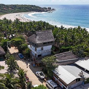 Bikini Beach House Hotel Puerto Escondido  Exterior photo