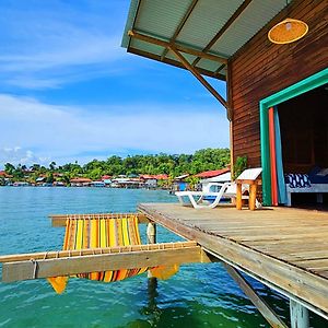 The Sea Monkey Hotel Bocas del Toro Exterior photo