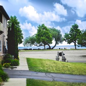 Beach Lake Michigan King Bed Pet Friendly Apartment Kenosha Exterior photo