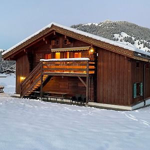 Alpenchalet Weidhaus Gstaad Mit Ferienwohnung-Studio-Stockbettzimmer Alle Wohneinheiten Separat Buchbar Exterior photo