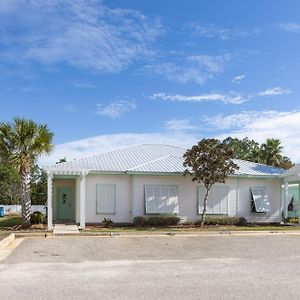 Seahorse Villa Coffeyville Exterior photo