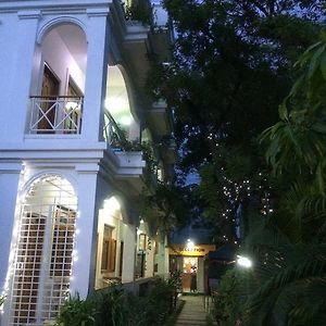 Ma Ma Guest House Mandalay Exterior photo