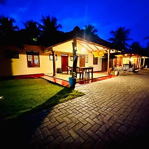 Leopard Cross Safary Tours Hotel Wilpattu Exterior photo