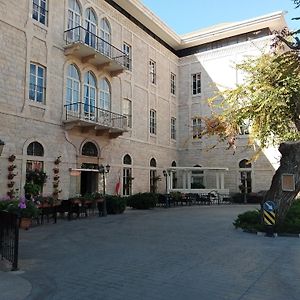 Grand Kadri Hotel - History Marked By Cristal Lebanon Zahle Exterior photo