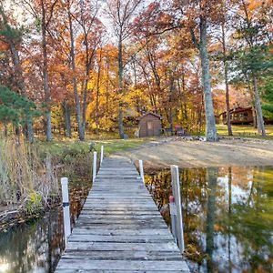 Spacious Cabin On Cross Lake Treehouse And Sauna! Villa Exterior photo