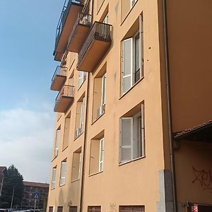 Lovati Apartment Pavia Exterior photo