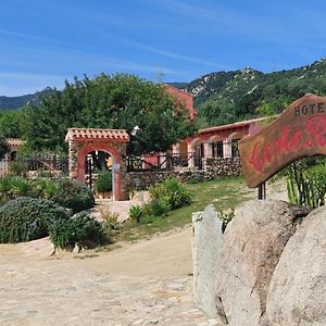 Hotel La Corte Rosada Villasimius Exterior photo