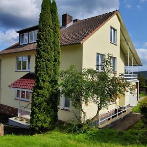 Gaestehaus Schoenstein Hotel Gilserberg Exterior photo