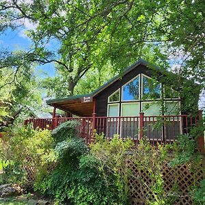 Peach Cabin Villa Fredericksburg Exterior photo