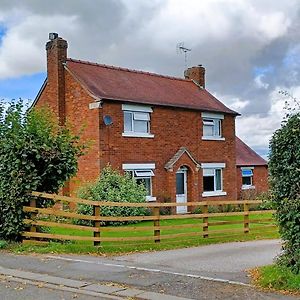 Little Harries Cottage - Surrounded By Open Fields Ripon Exterior photo
