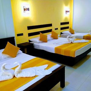 Amron Resort Sigiriya Exterior photo