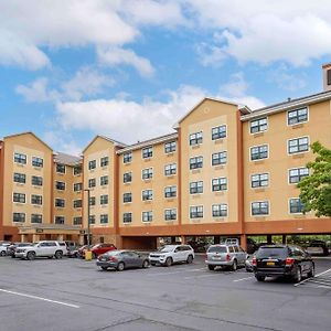 Extended Stay America Suites - Meadowlands - Rutherford Exterior photo