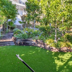 Valley View Hideaway Villa Malibu Exterior photo