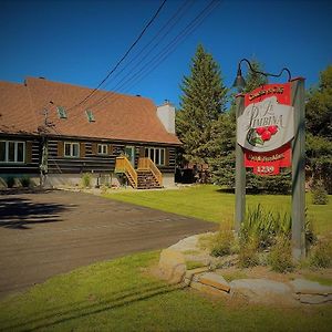 Le Pimbina Bed & Breakfast Mont-Tremblant Exterior photo