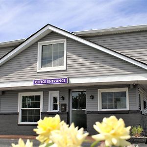 Campbell'S Motel Scottsburg Exterior photo