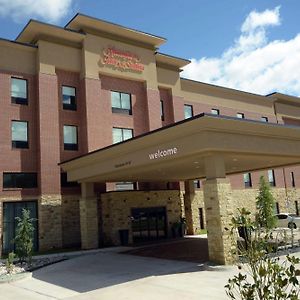 Hampton Inn & Suites Oklahoma City/Quail Springs Exterior photo