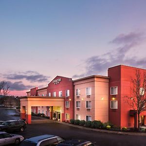 Doubletree By Hilton Portland - Beaverton Hotel Exterior photo