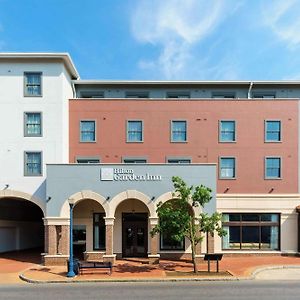 Hilton Garden Inn Annapolis Downtown Exterior photo