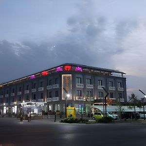 Chlnor Hotel Andijan Exterior photo