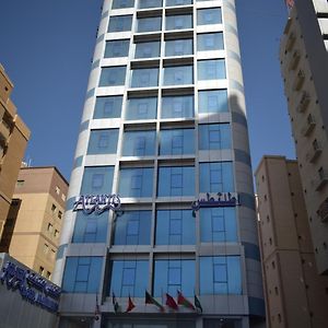 Atlantis Suites Hotel Kuwait City Exterior photo