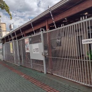 Hospedagem A Vale Verde Hotel Londrina Exterior photo