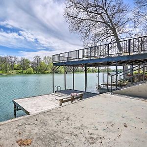 Waterfront Guadalupe River Lodge Home With Dock! Seguin Exterior photo