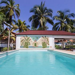 Selina Palomino Hotel Exterior photo