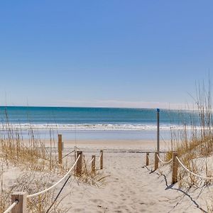 Ocean-View Apt In Emerald Isle - Walk To Beaches! Apartment Exterior photo