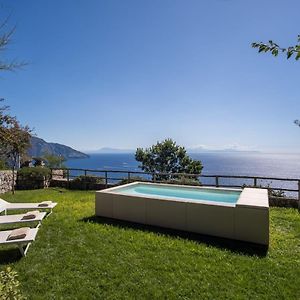 Belvedere Delle Sirene With Views Pool And Guest Services Colli di Fontanelle Exterior photo