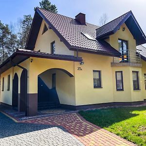 Rezydencja Sosnowa Villa Krasnobrod Exterior photo