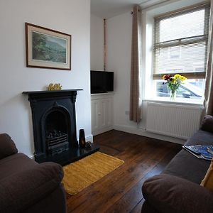 Spacious 3 Bedroom Cottage In Whalley Exterior photo