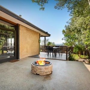 Mudbrick House Villa Gembrook Exterior photo