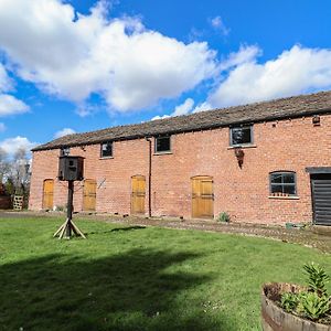 Lake View Barn Apartment Macclesfield Exterior photo