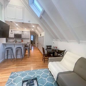 Modern, Newly Renovated 3Bed, 2Bath, Steps To Mbta Apartment Boston Exterior photo