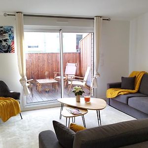 Appartement Avec Terrasse Libourne Exterior photo