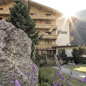 Hotel Johanna Mitten Im Oetztal Superior Umhausen Exterior photo