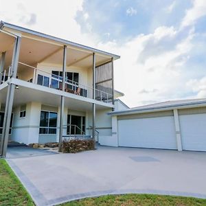 Banksea Holiday Home Agnes Water Exterior photo